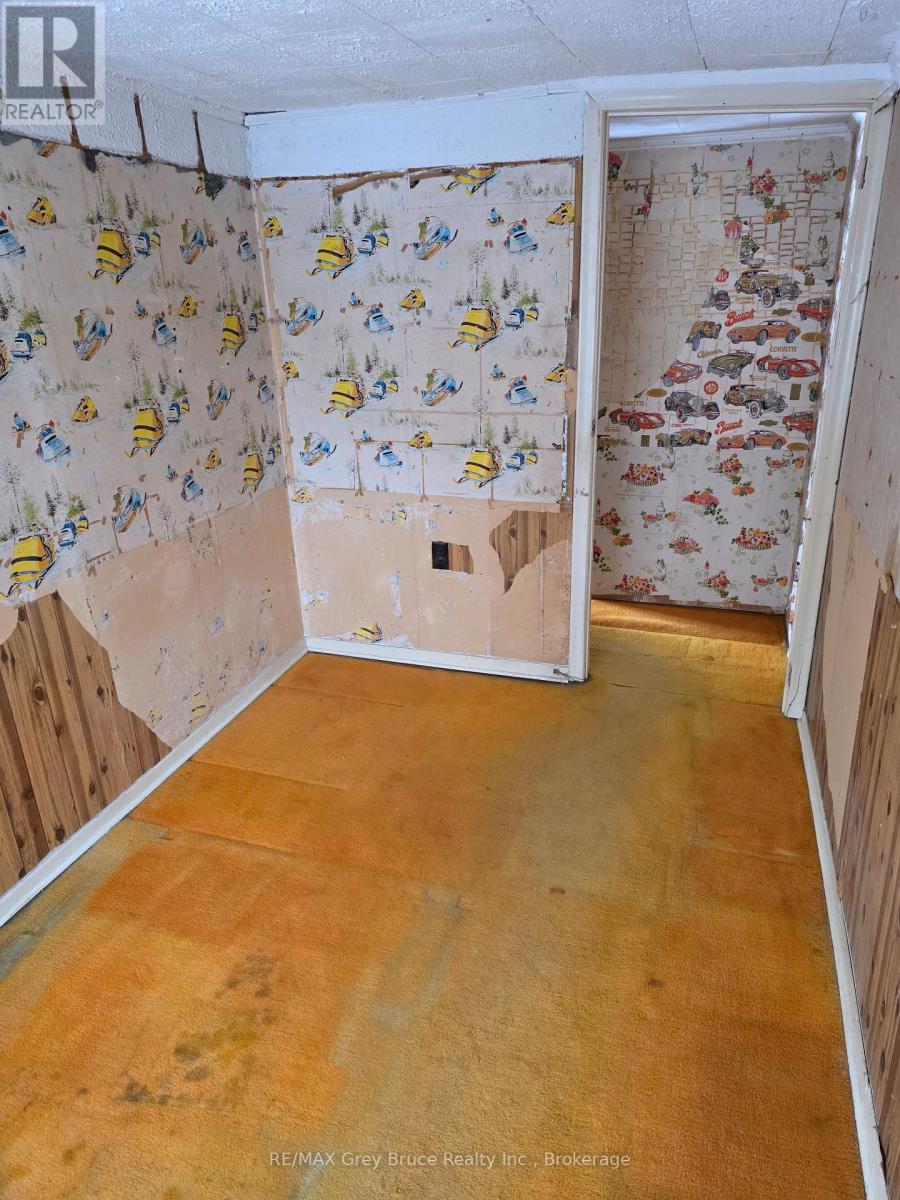 278828 Orchard Drive, Georgian Bluffs, Ontario  N4K 0G3 - Photo 16 - X12770720