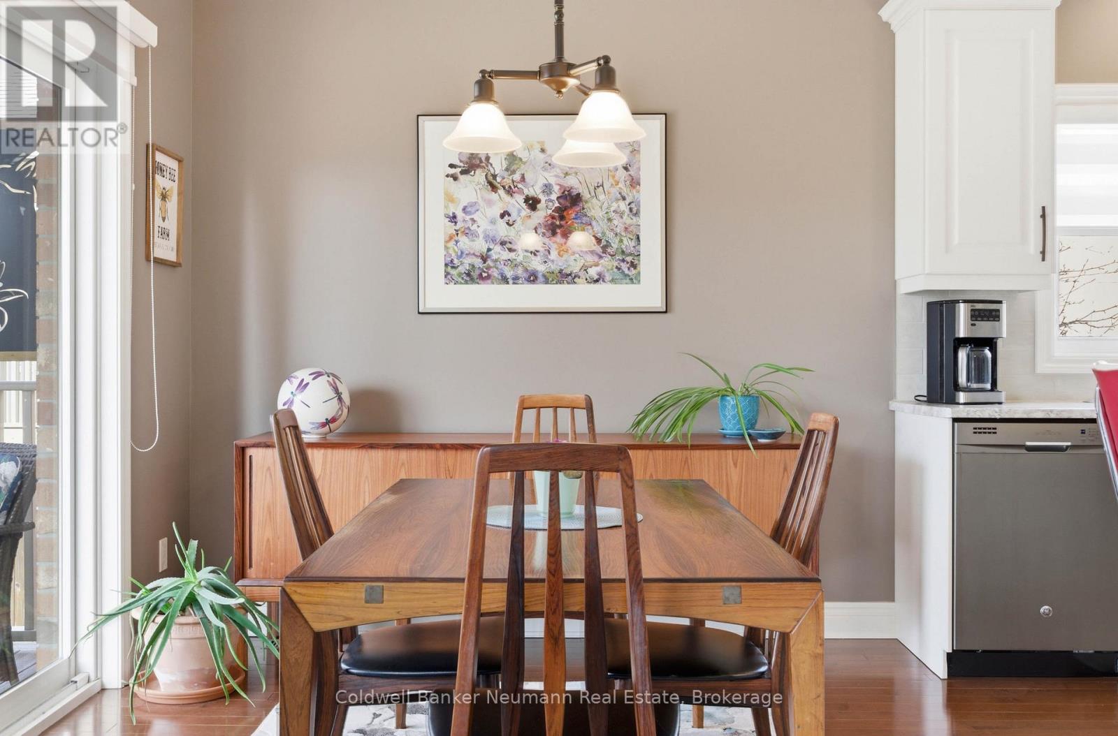 12 Brown Street S, Minto, Ontario  N0G 1M0 - Photo 12 - X12918044