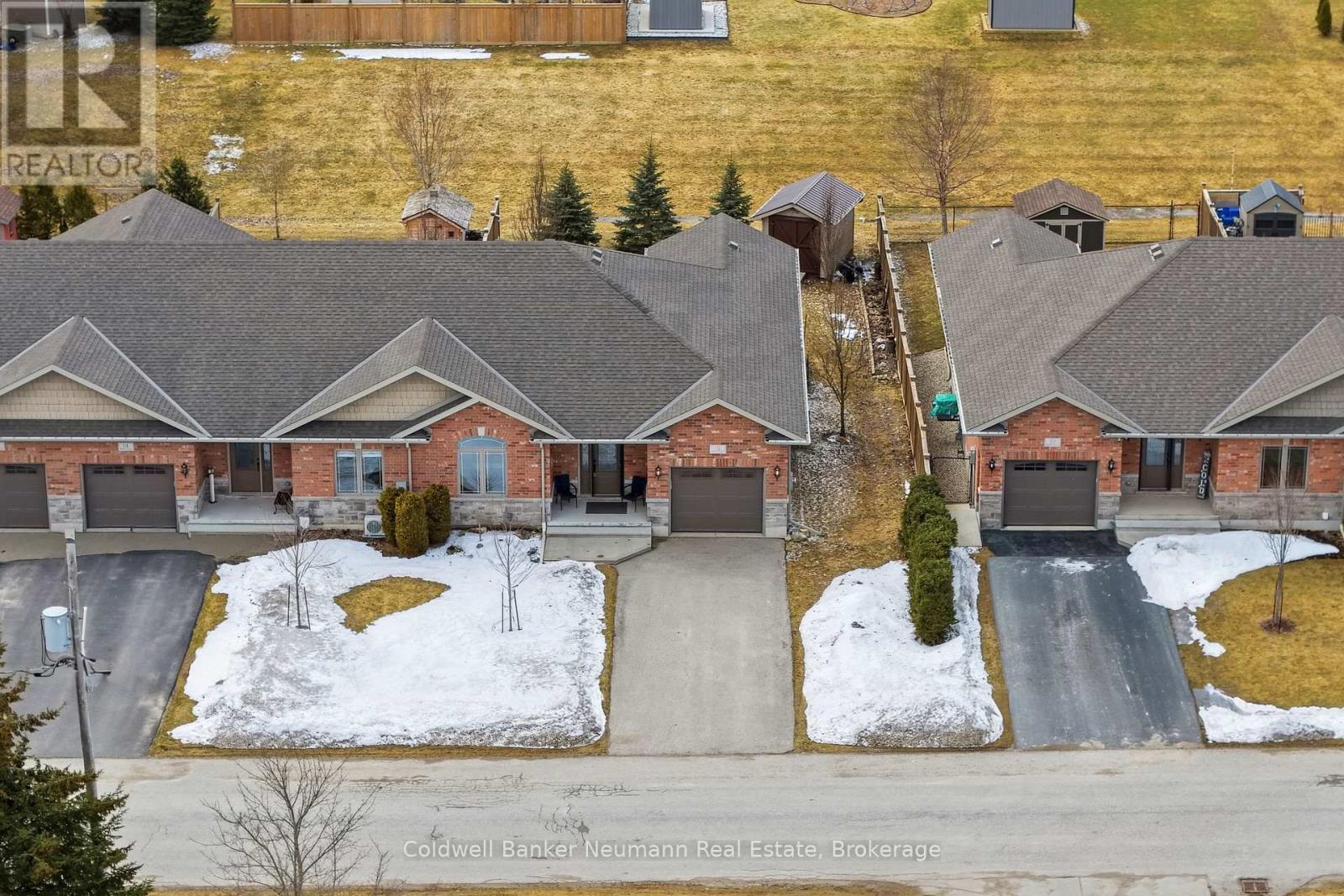 12 Brown Street S, Minto, Ontario  N0G 1M0 - Photo 39 - X12918044