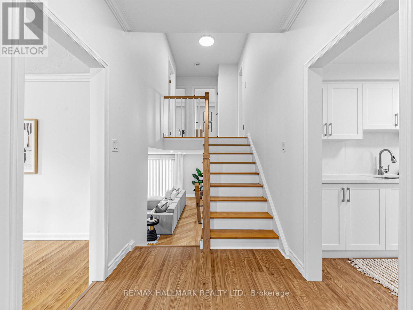 51 Lambeth Square, Toronto, Ontario  M1W 3B3 - Photo 15 - E13049812