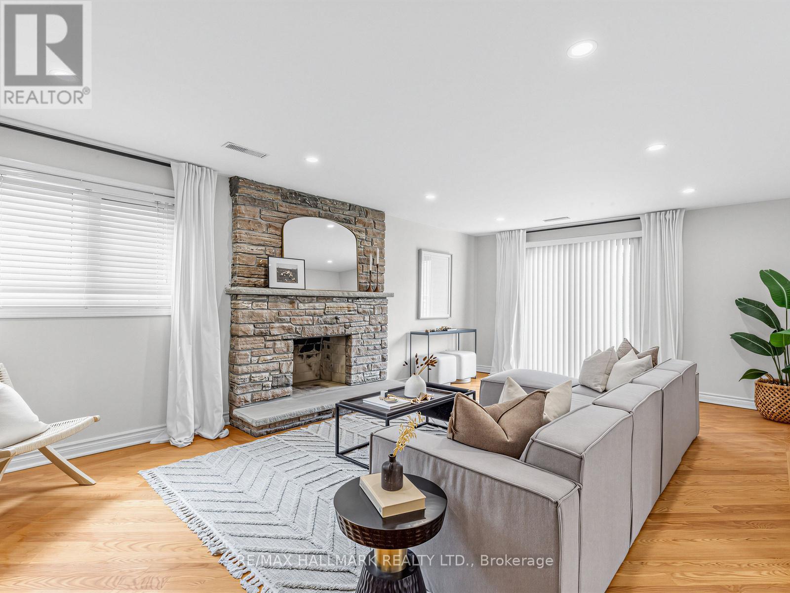 51 Lambeth Square, Toronto, Ontario  M1W 3B3 - Photo 25 - E13049812