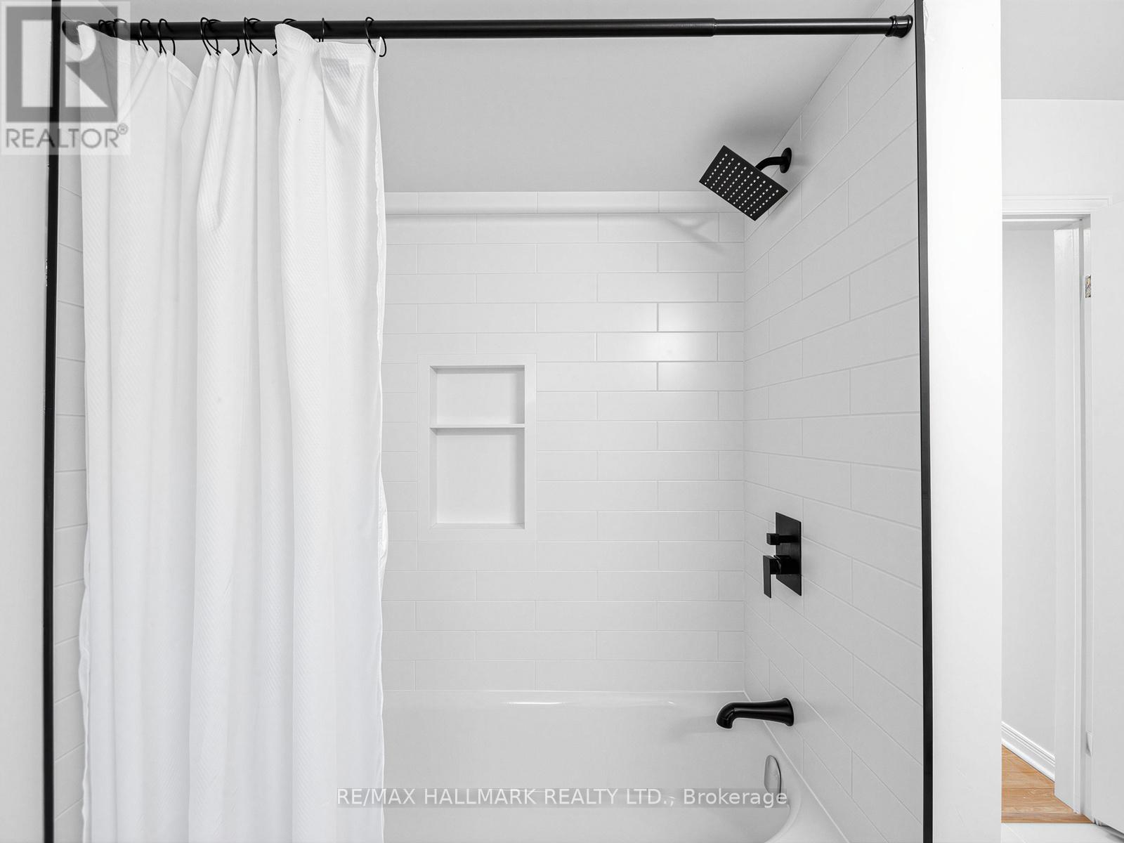 51 Lambeth Square, Toronto, Ontario  M1W 3B3 - Photo 23 - E13049812