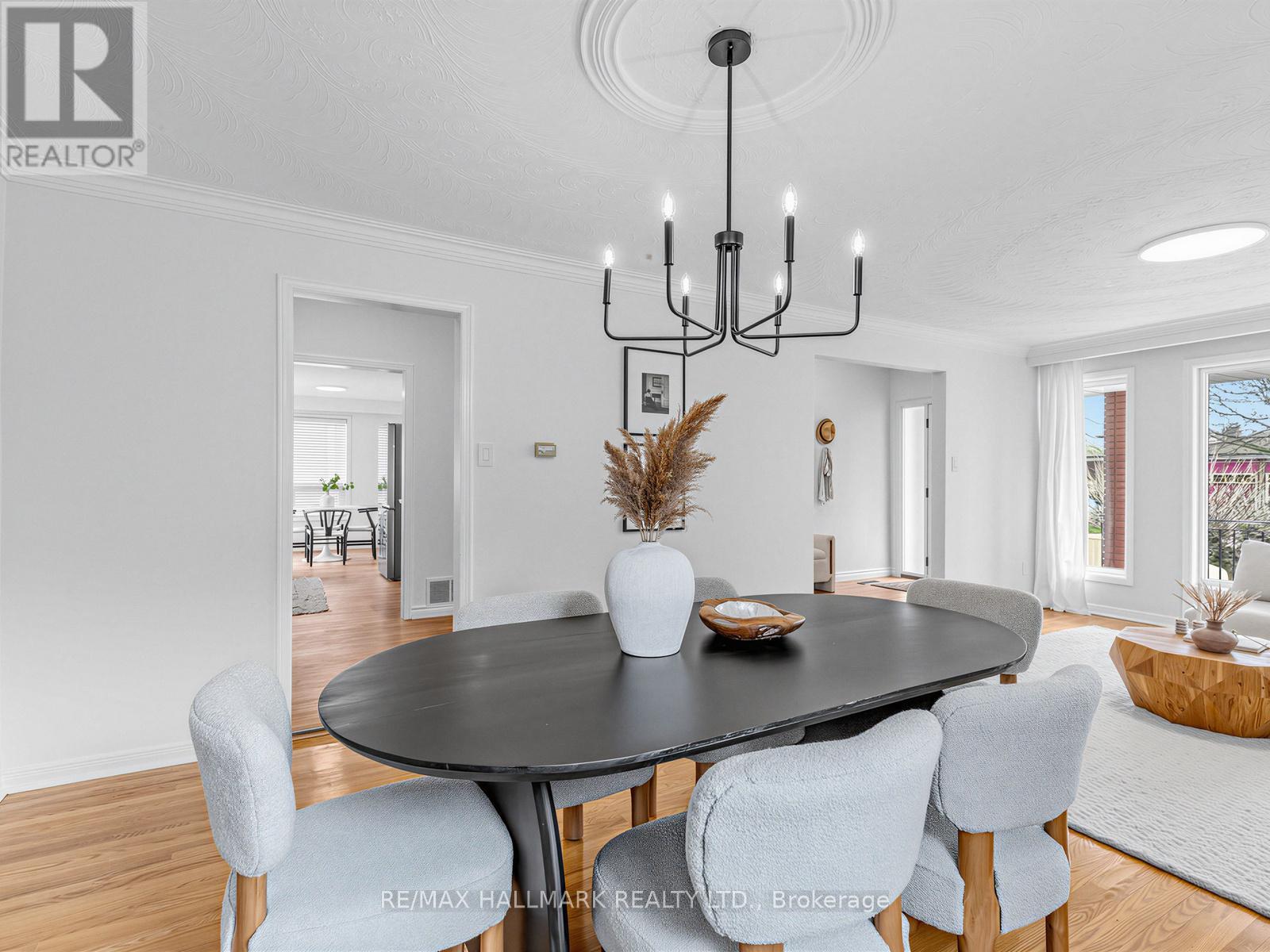 51 Lambeth Square, Toronto, Ontario  M1W 3B3 - Photo 9 - E13049812