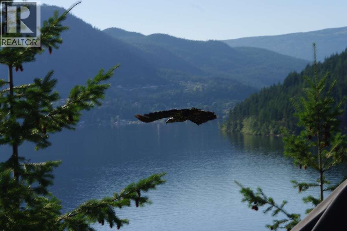 4370 Copper Cove Road, Scotch Creek, British Columbia  V0E 1M5 - Photo 10 - 10385087