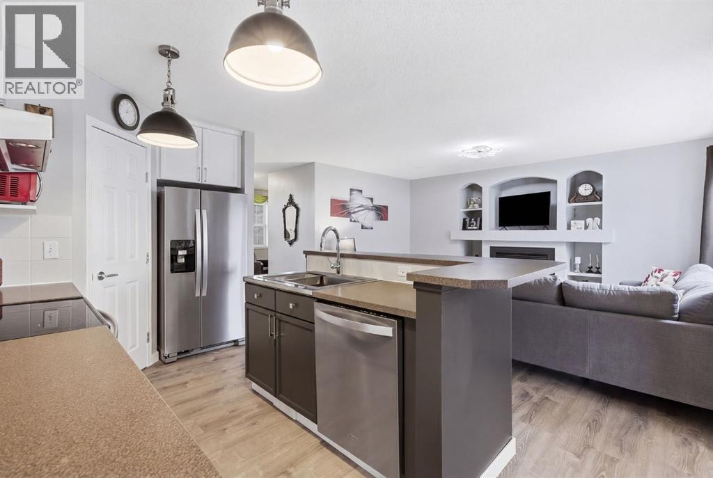 44 Cimarron Grove Way, Okotoks, Alberta  T1S 2L9 - Photo 11 - A2305641