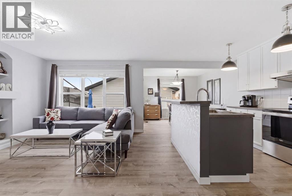 44 Cimarron Grove Way, Okotoks, Alberta  T1S 2L9 - Photo 15 - A2305641