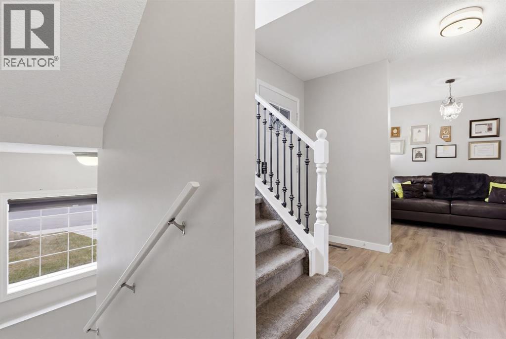 44 Cimarron Grove Way, Okotoks, Alberta  T1S 2L9 - Photo 24 - A2305641