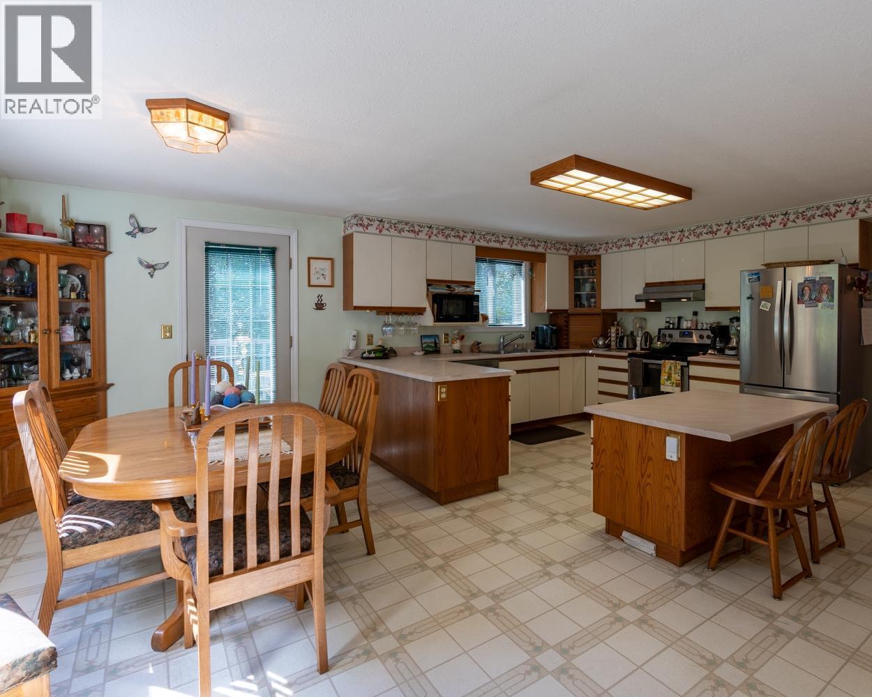 467 Meadow Creek Road, Meadow Creek, British Columbia  V0G 1N0 - Photo 23 - 10383596