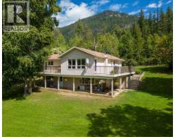 467 MEADOW CREEK Road, Meadow Creek, British Columbia