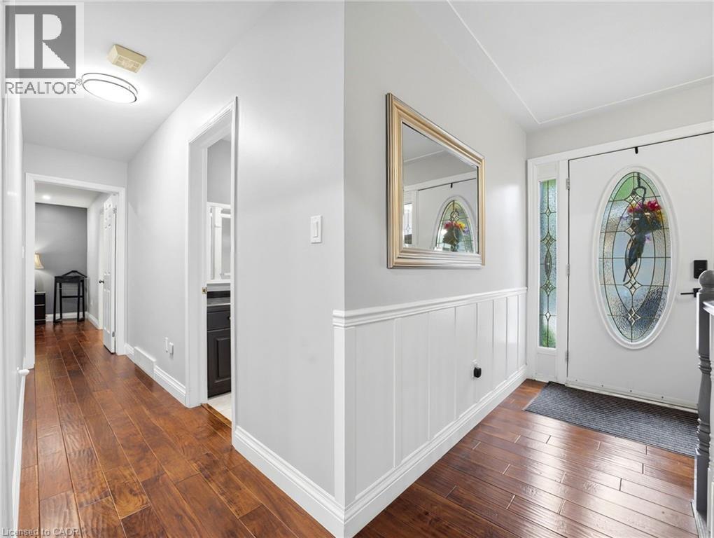 30 Carl Crescent, Waterdown, Ontario  L8B 0G5 - Photo 11 - 40824316