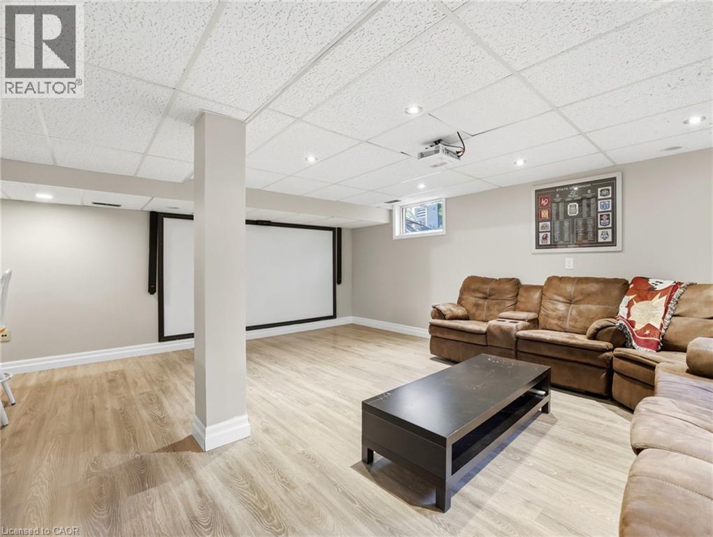 30 Carl Crescent, Waterdown, Ontario  L8B 0G5 - Photo 33 - 40824316