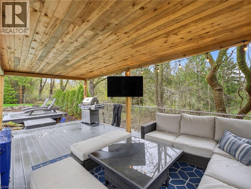 30 Carl Crescent, Waterdown, Ontario  L8B 0G5 - Photo 7 - 40824316