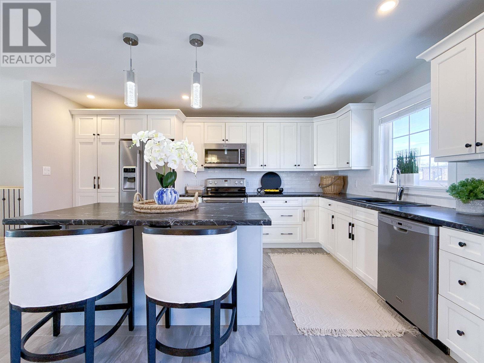 30 Chancellor Street, Charlottetown, Prince Edward Island  C1E 0G1 - Photo 9 - 202608749