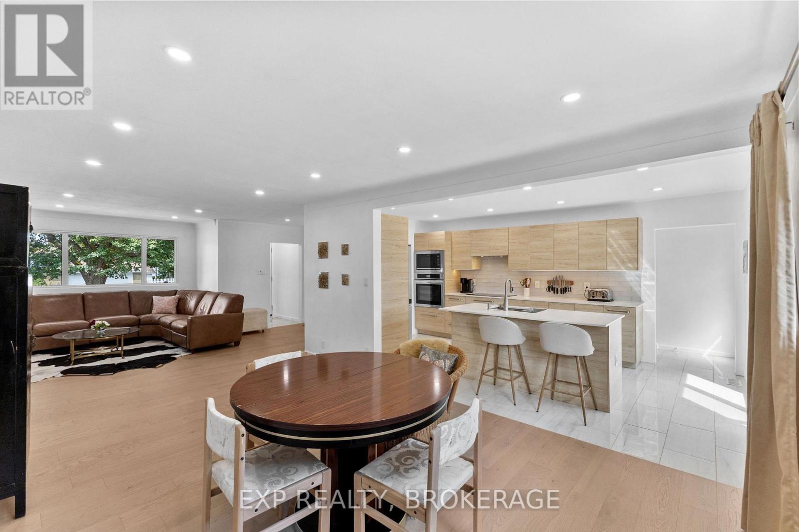 1502 Farnsworth Avenue, Ottawa, Ontario  K1H 7C3 - Photo 12 - X12720966