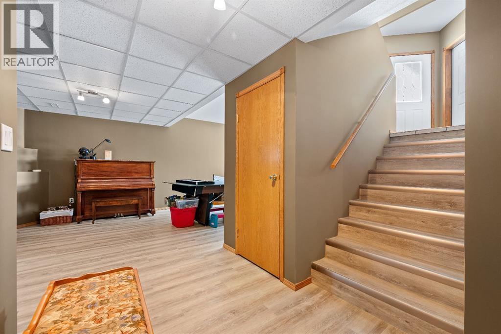 4002 63 Avenue, Lloydminster, Alberta  T9V 2X8 - Photo 21 - A2304651