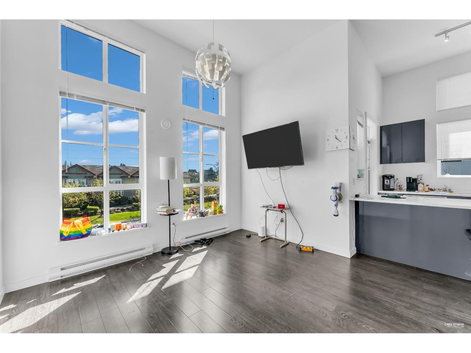 425 15138 34 Avenue, Surrey, British Columbia  V3Z 0Y5 - Photo 3 - R3116278