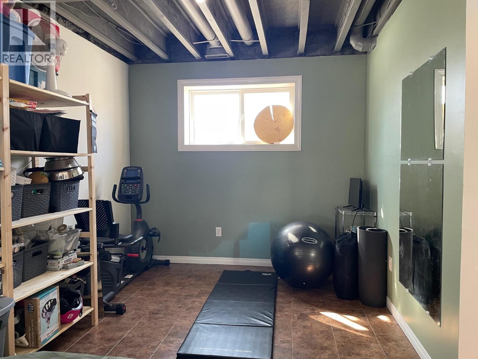 5212 Hallmark Crescent, Fort Nelson, British Columbia  V0C 1R0 - Photo 27 - R3116258