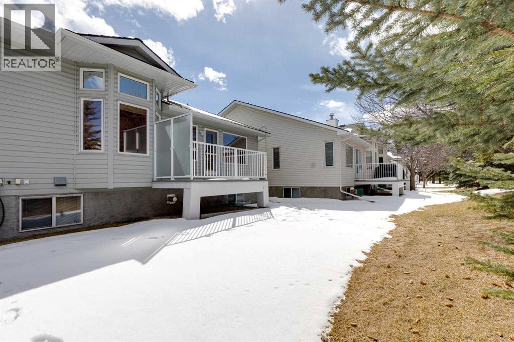 17 Rocky Ridge Villas Nw, Calgary, Alberta  T3G 4R2 - Photo 41 - A2298839