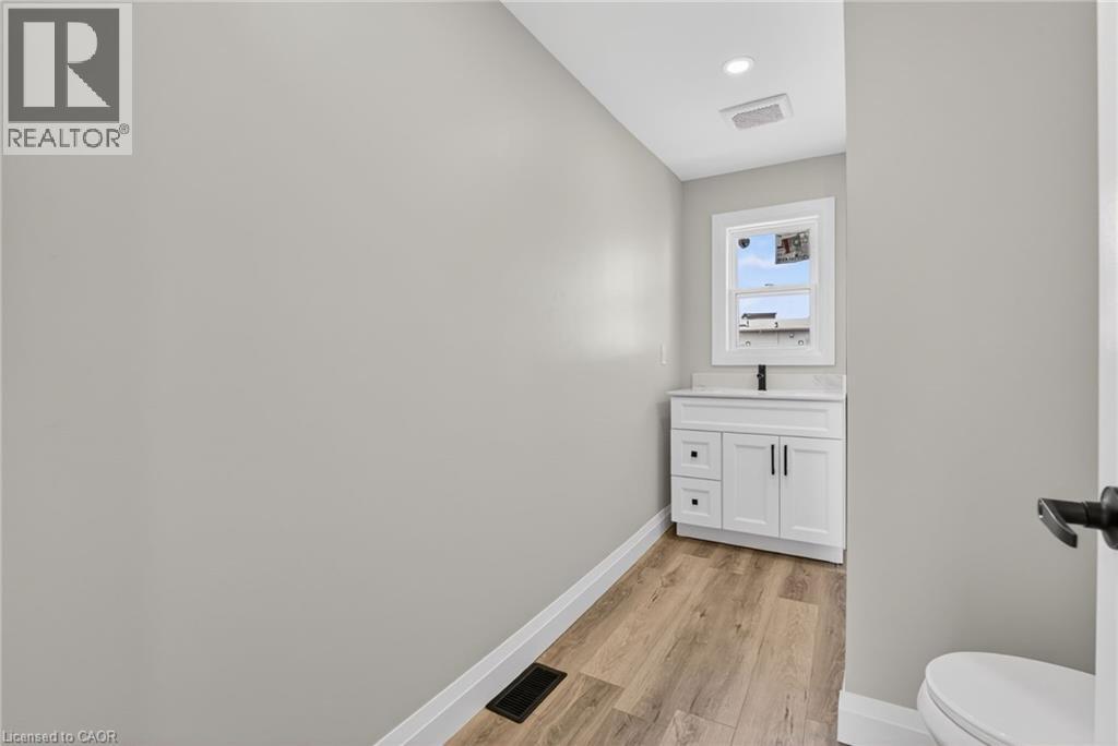 20 Avenue Place, Welland, Ontario  L3B 4B1 - Photo 31 - 40824521