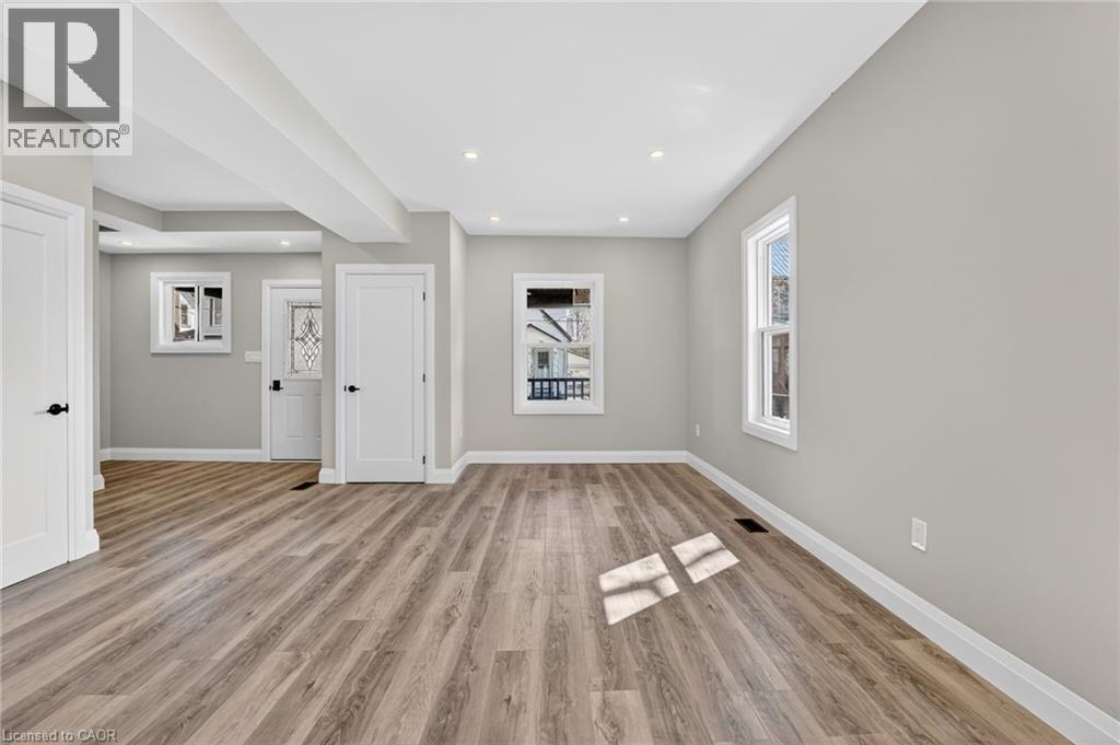 20 Avenue Place, Welland, Ontario  L3B 4B1 - Photo 10 - 40824521