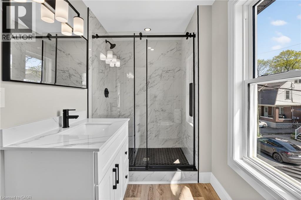 20 Avenue Place, Welland, Ontario  L3B 4B1 - Photo 28 - 40824521