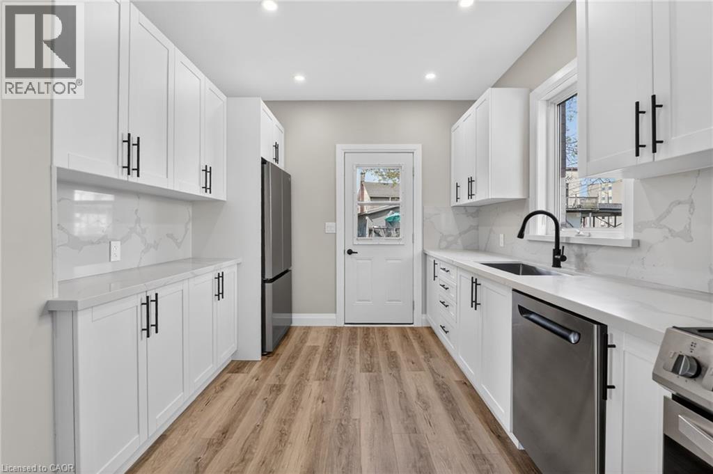 20 Avenue Place, Welland, Ontario  L3B 4B1 - Photo 18 - 40824521