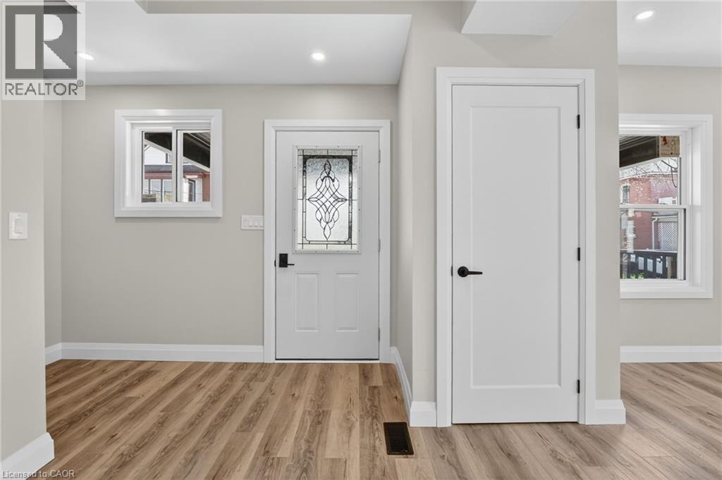 20 Avenue Place, Welland, Ontario  L3B 4B1 - Photo 5 - 40824521