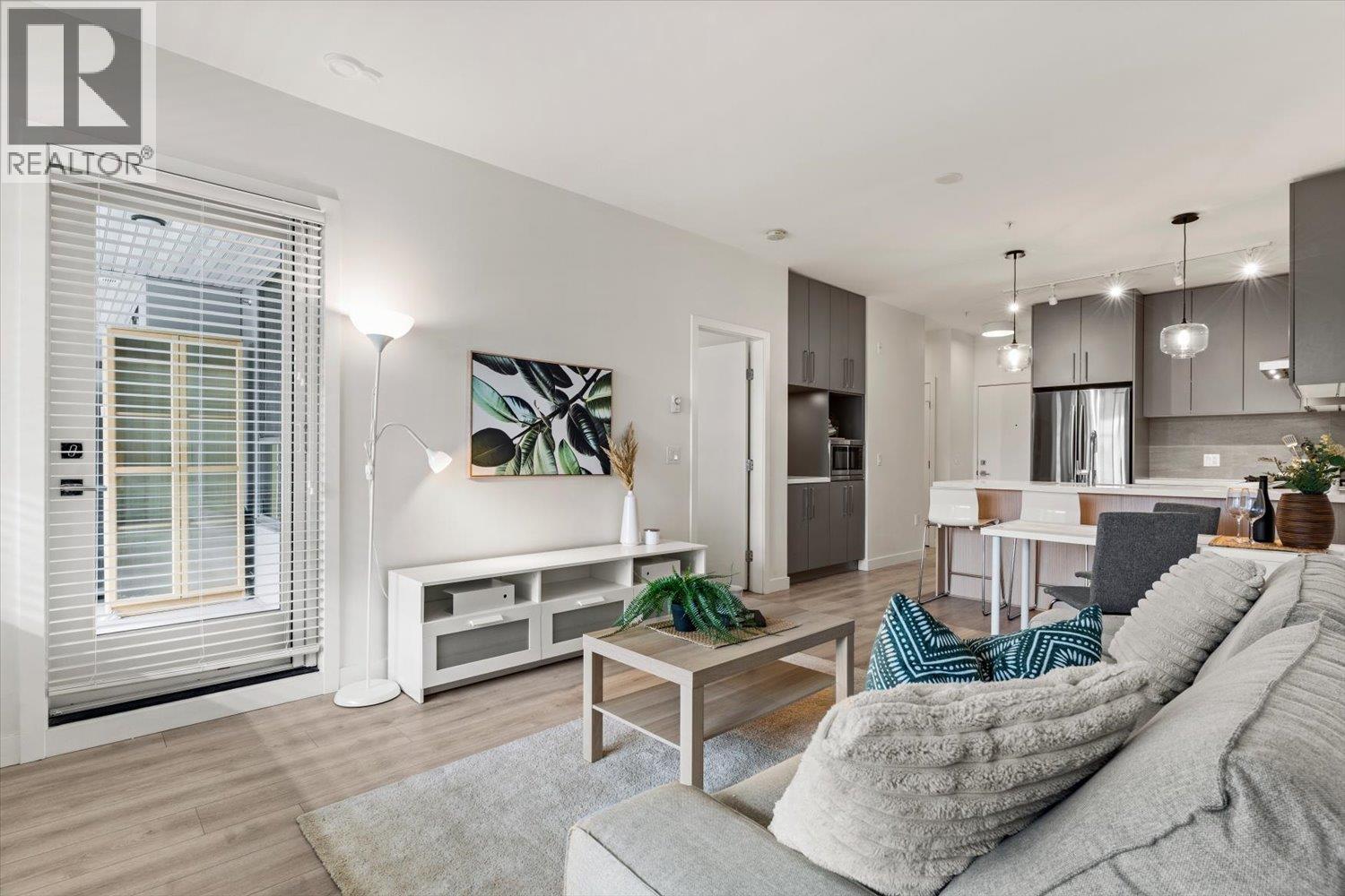 206 603 Regan Avenue, Coquitlam, British Columbia  V3J 0K2 - Photo 4 - R3099866