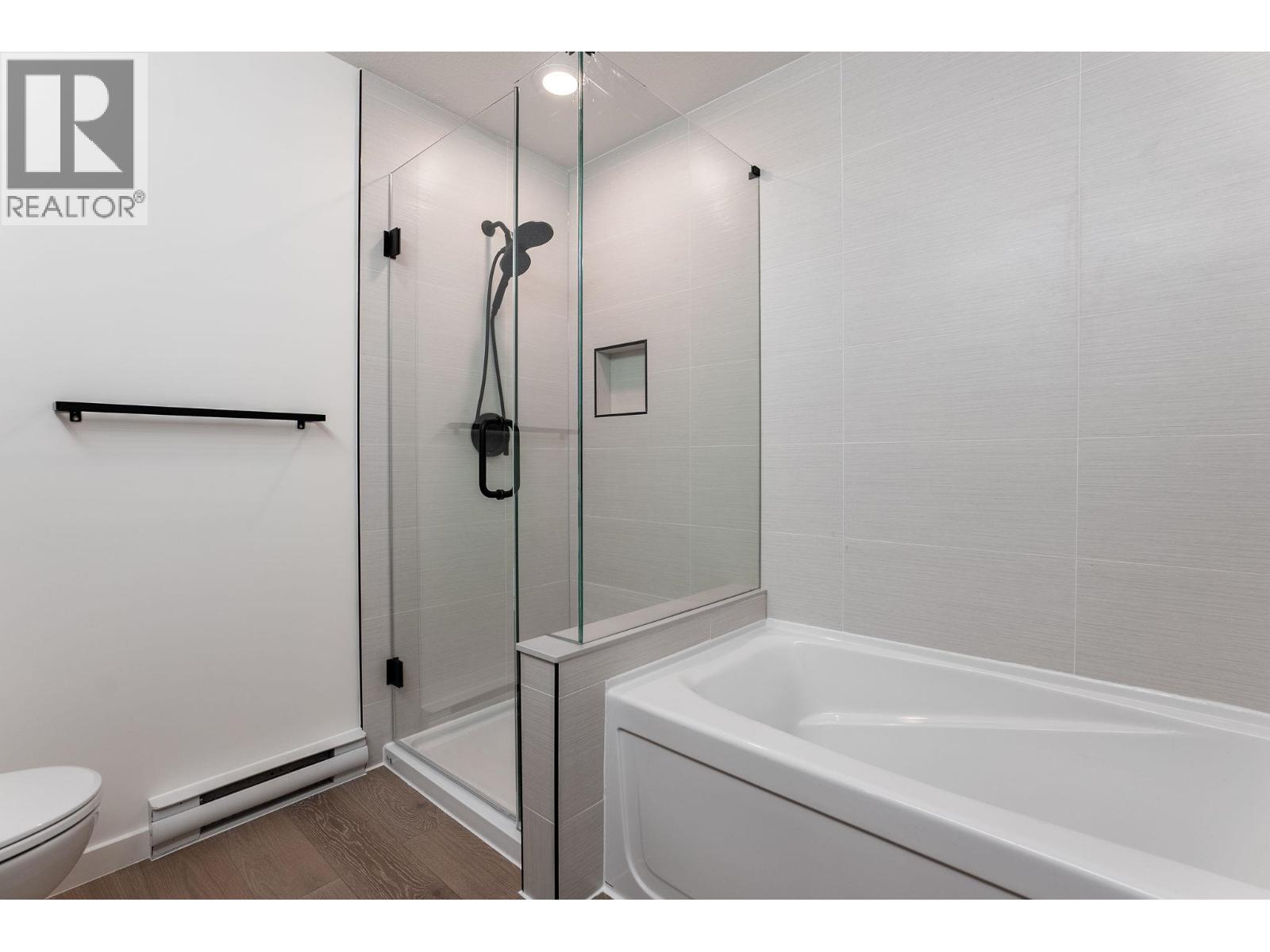 16 100 Klahanie Drive, Port Moody, British Columbia  V3H 5K3 - Photo 25 - R3116025