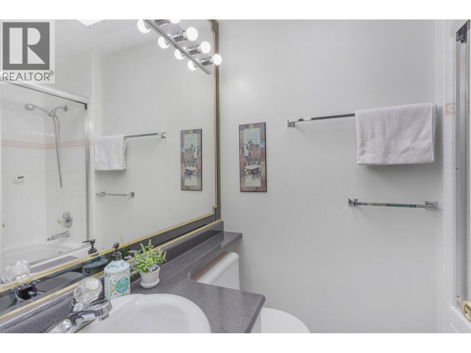 4708 Inverness Street, Vancouver, British Columbia  V5V 4X6 - Photo 12 - R3114864