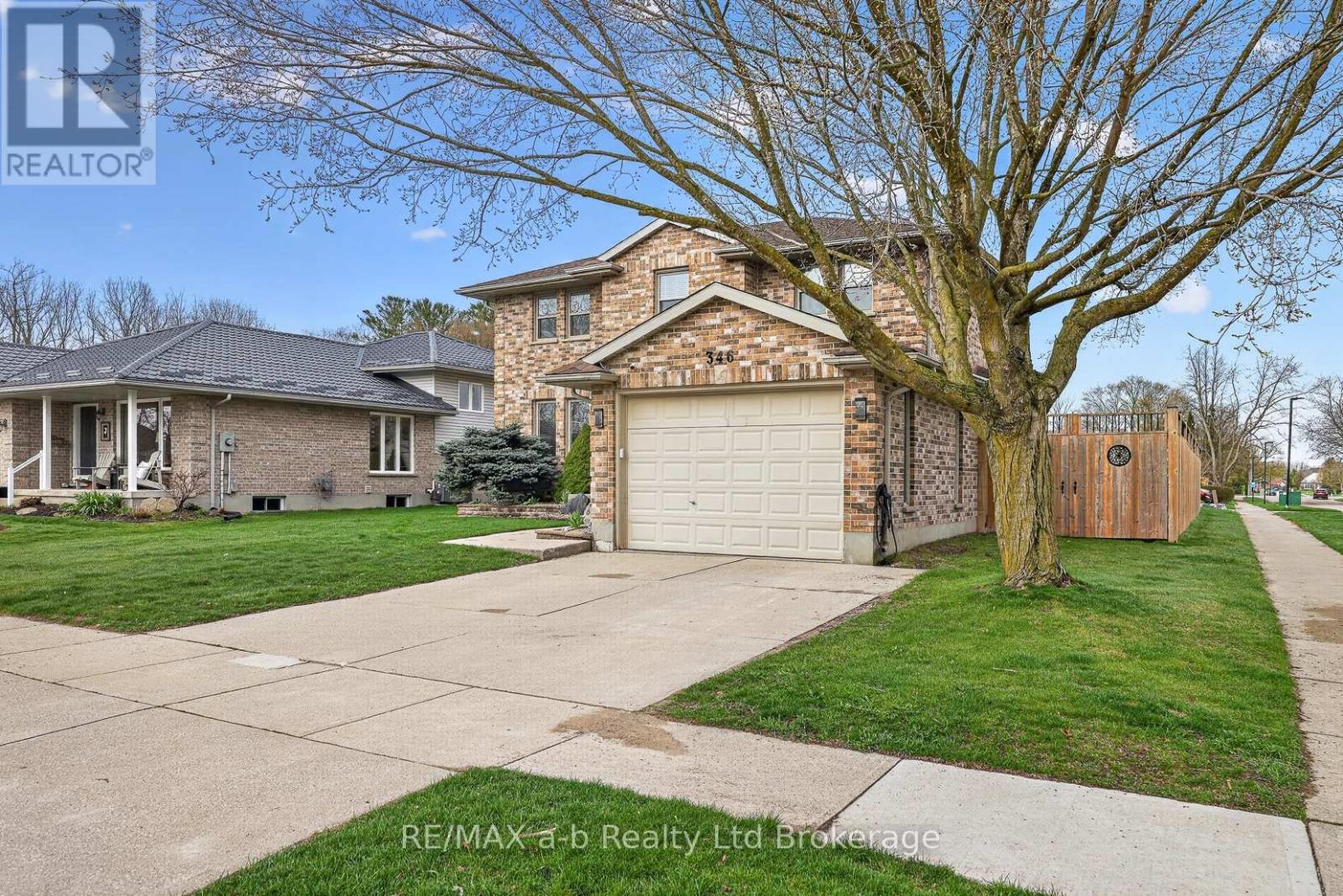 346 Riverview Drive, Strathroy-Caradoc, Ontario  N7G 4B7 - Photo 38 - X13018228