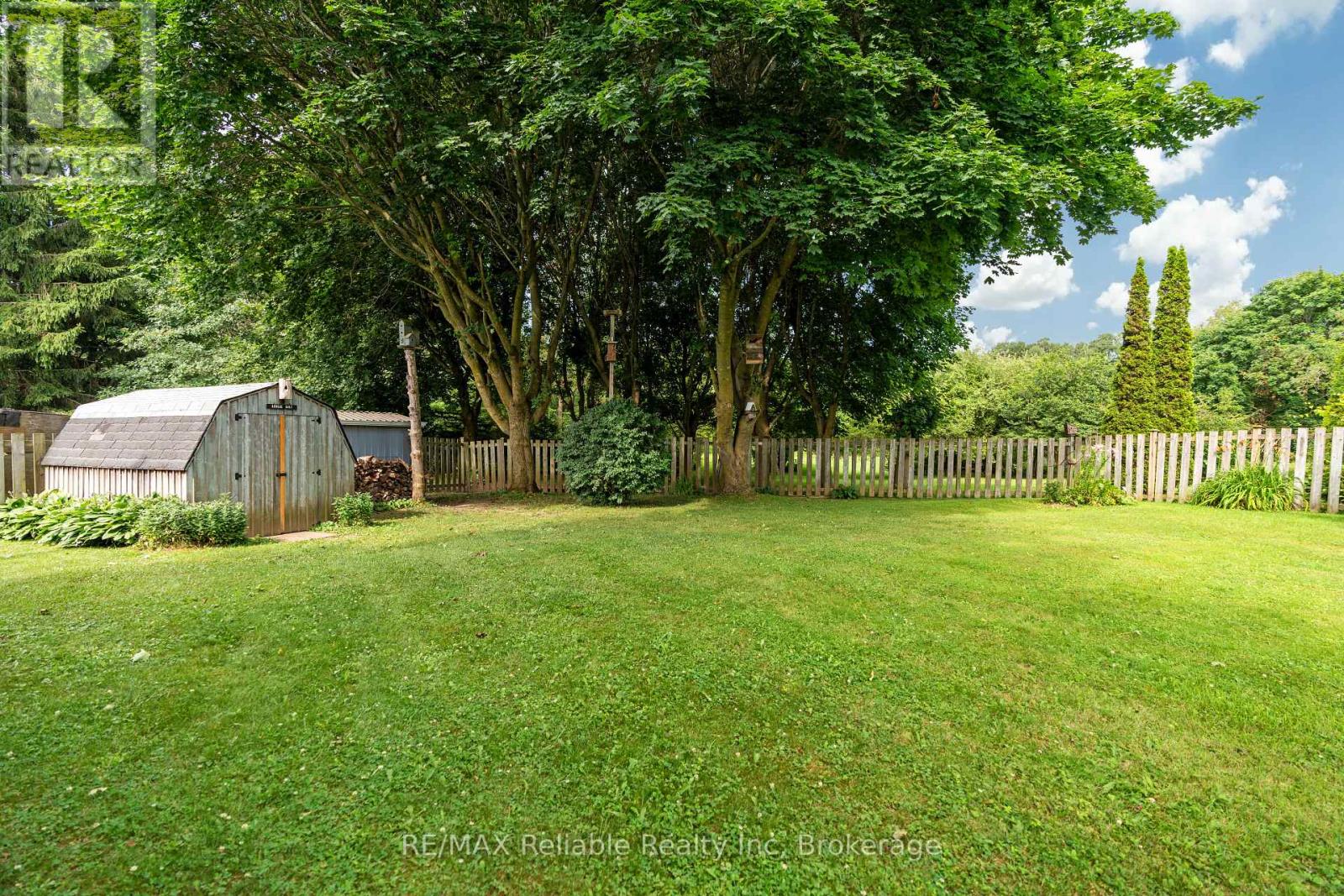 25 Jordan Drive, North Huron, Ontario  N0G 1E0 - Photo 41 - X12662334