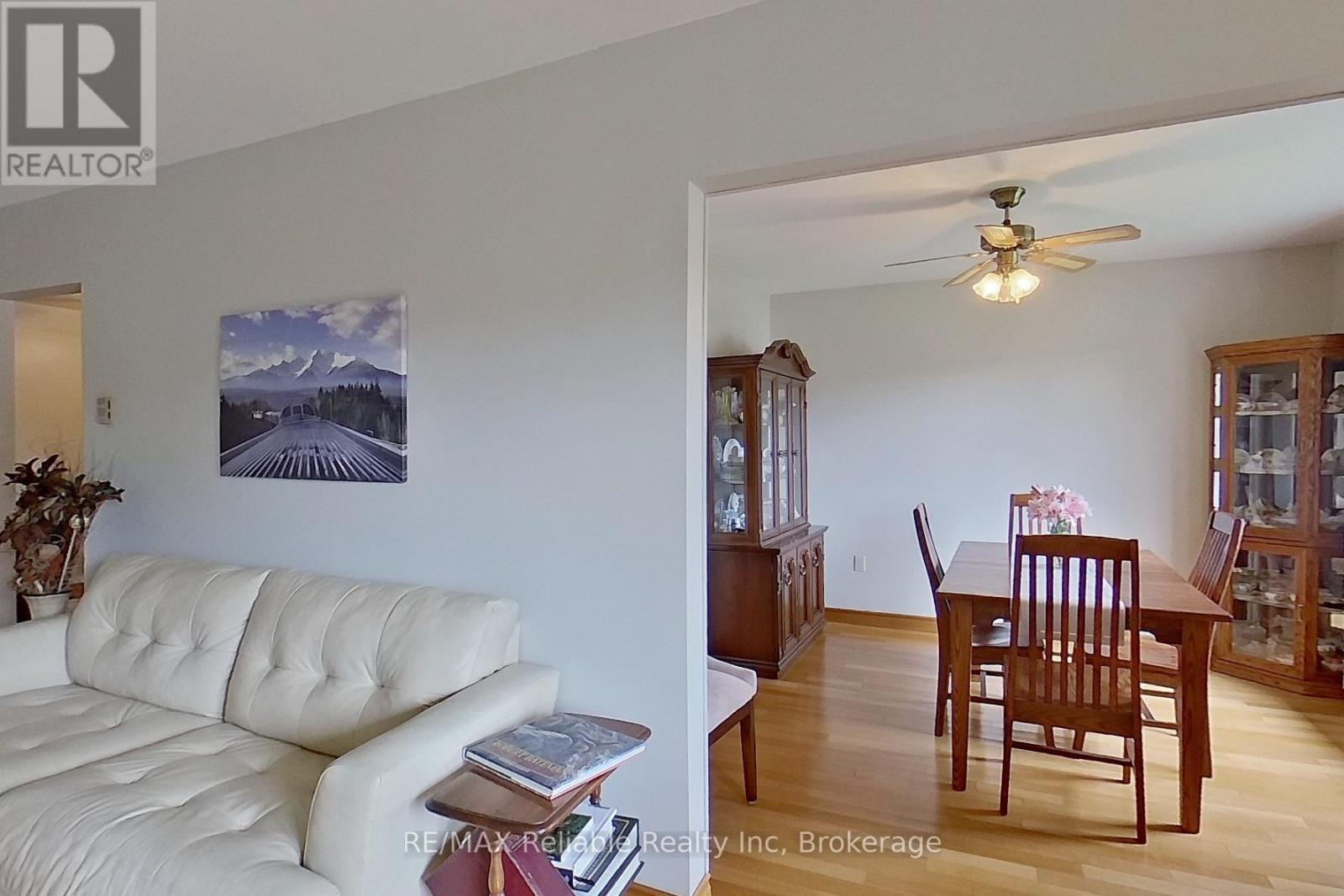 25 Jordan Drive, North Huron, Ontario  N0G 1E0 - Photo 7 - X12662334