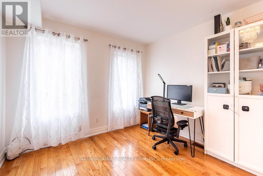 28 Camps Lane, Toronto, Ontario  M1E 0B2 - Photo 16 - E13038830