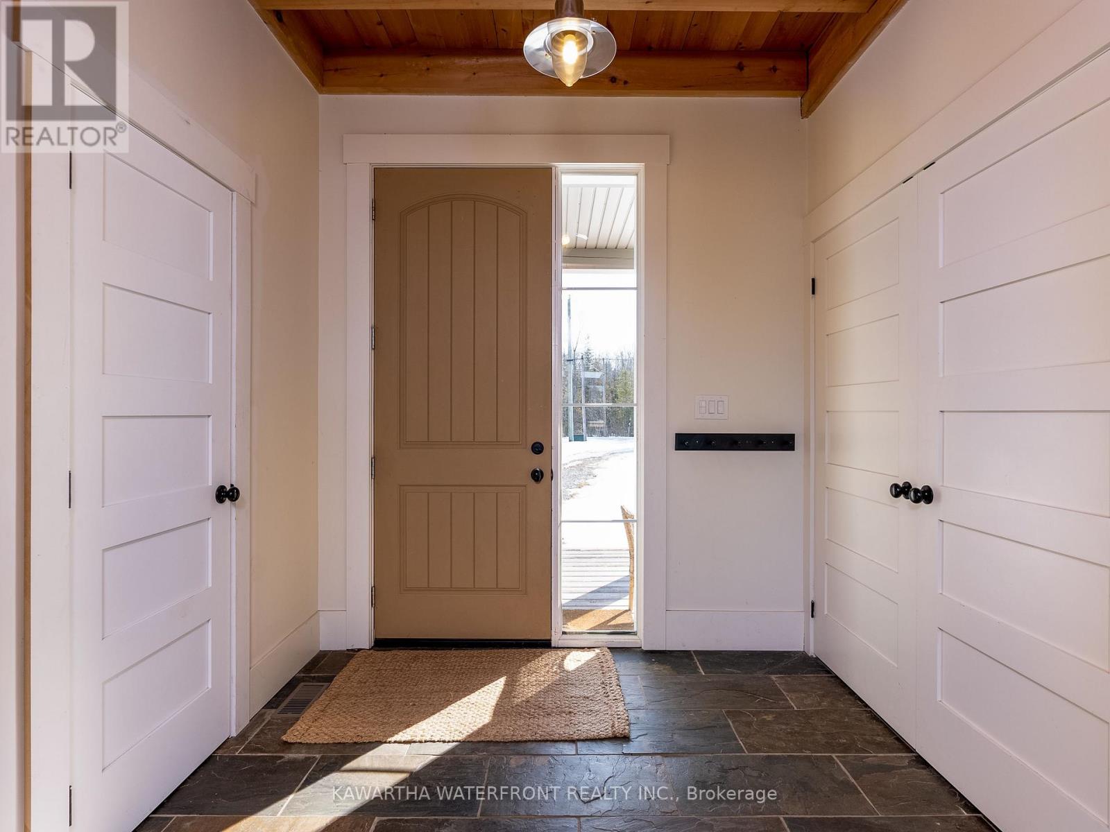 37 Duncombe Drive, Kawartha Lakes, Ontario  K0M 1K0 - Photo 10 - X13049162