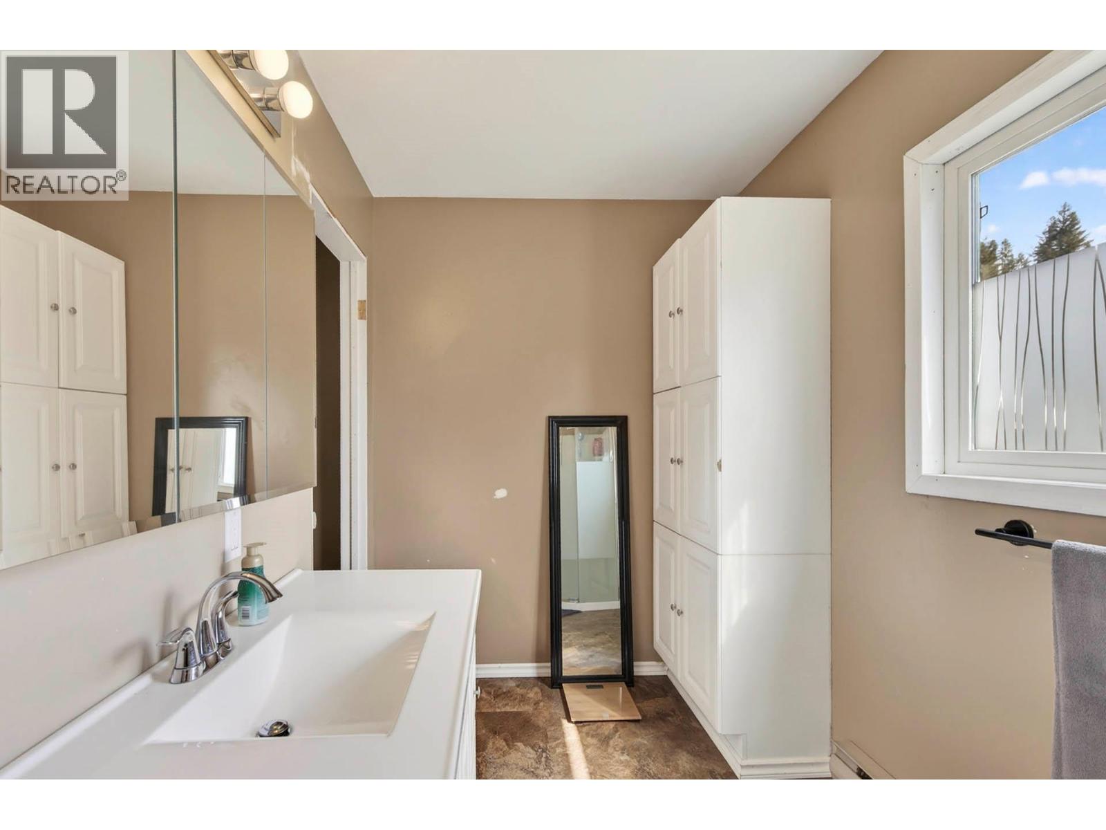 115 Norfolk Road, Clearwater, British Columbia  V0E 1N1 - Photo 18 - 10384087