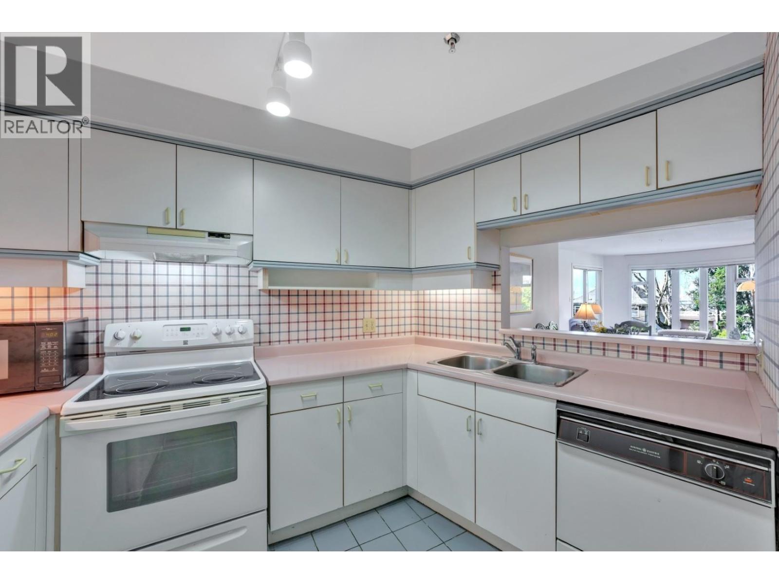 211 1210 W 8th Avenue, Vancouver, British Columbia  V6H 3Y9 - Photo 14 - R3116314