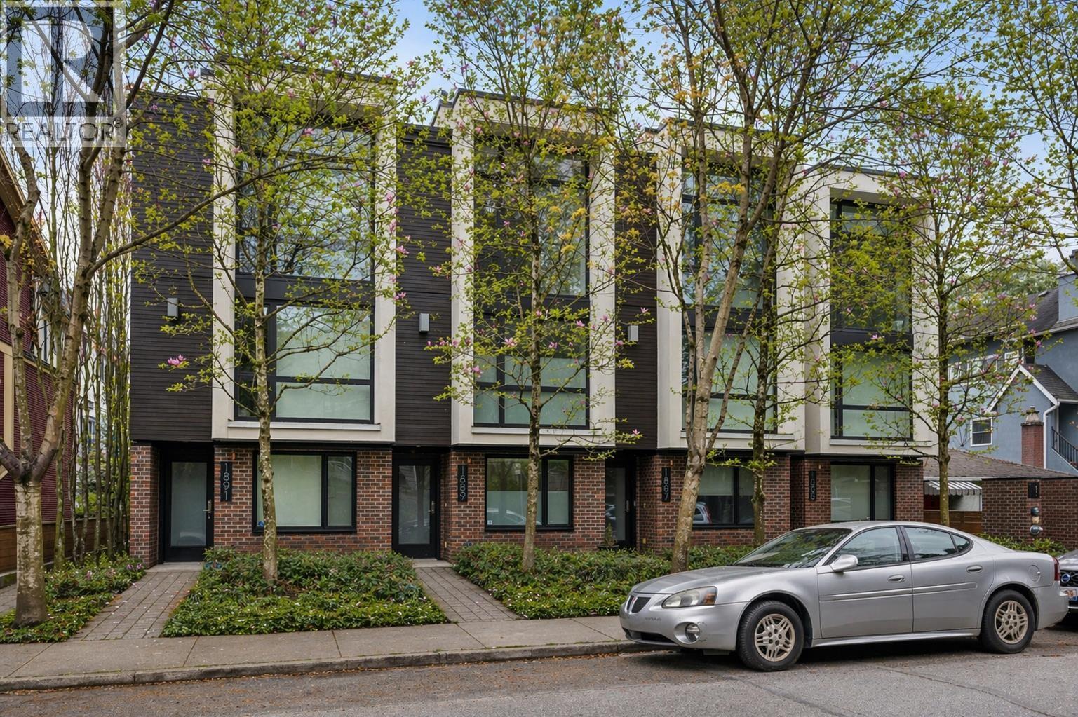 1889 W 2nd Avenue, Vancouver, British Columbia  V6J 1J1 - Photo 2 - R3116322