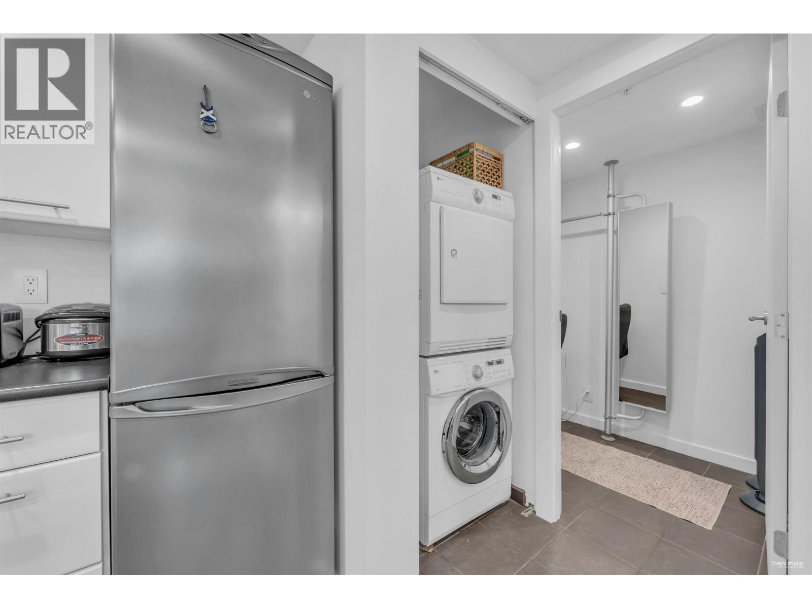 2106 1331 W Georgia Street, Vancouver, British Columbia  V6E 4P1 - Photo 8 - R3116332