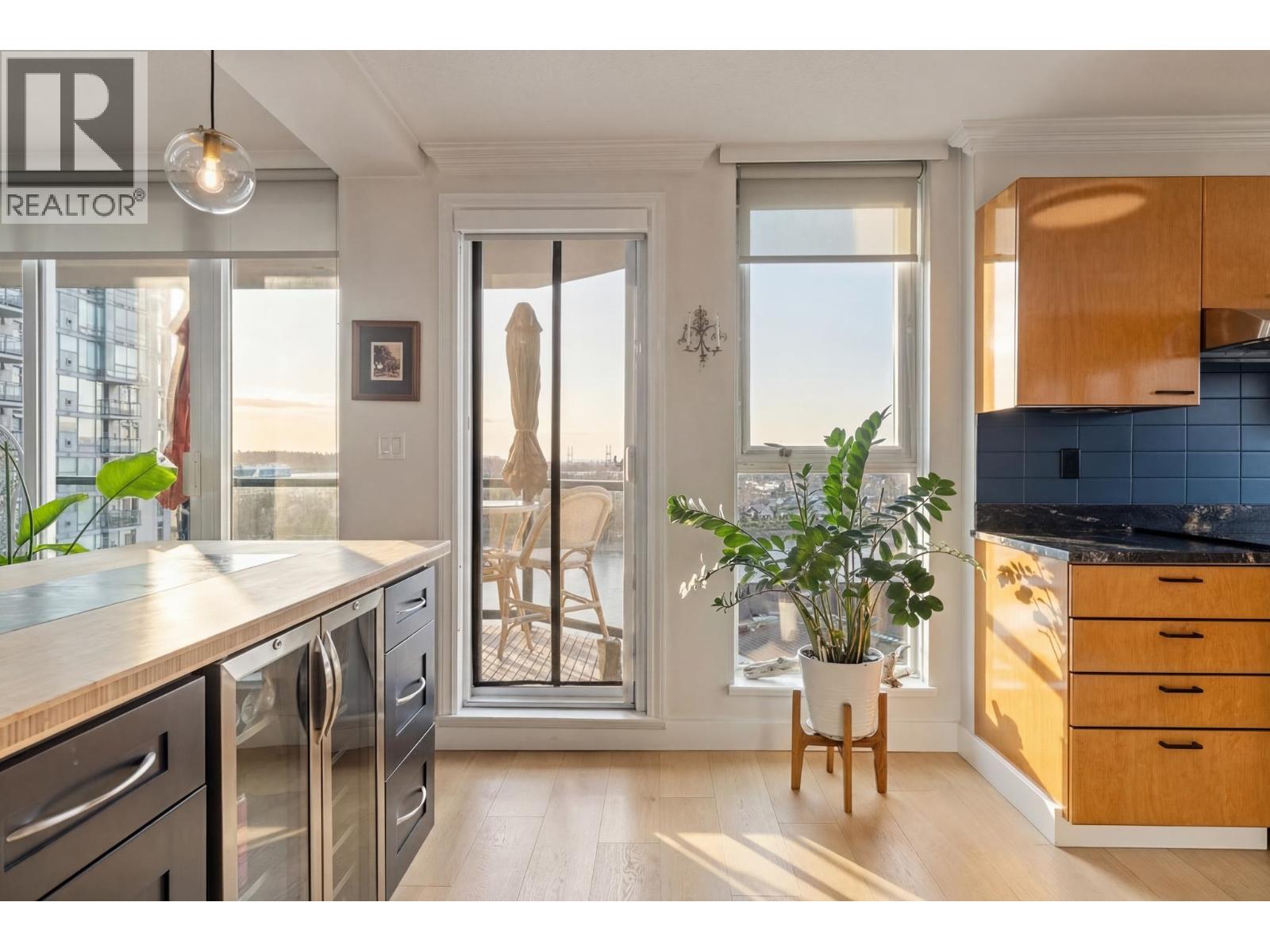 1208 10 Laguna Court, New Westminster, British Columbia  V3M 6W3 - Photo 12 - R3116341