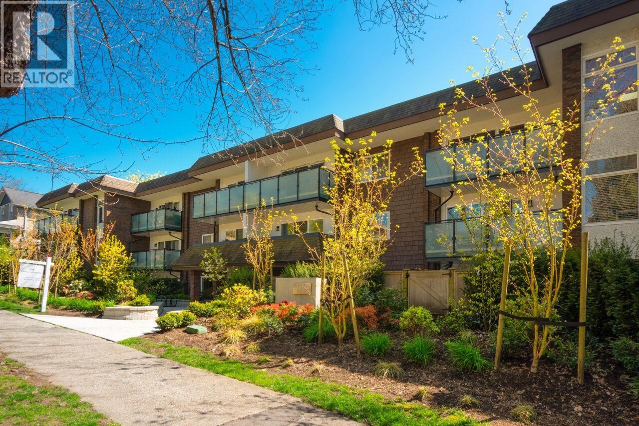 302 2250 Oxford Street, Vancouver, British Columbia  V5L 1G1 - Photo 2 - R3116364