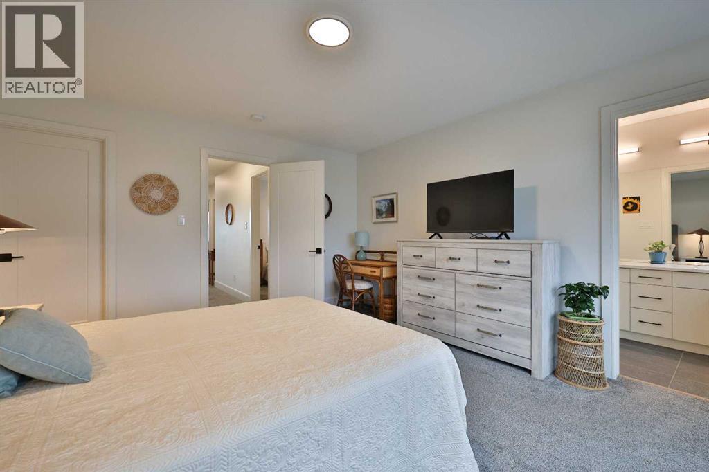 42 Blackwolf Pass N, Lethbridge, Alberta  T1H 7H7 - Photo 27 - A2303986