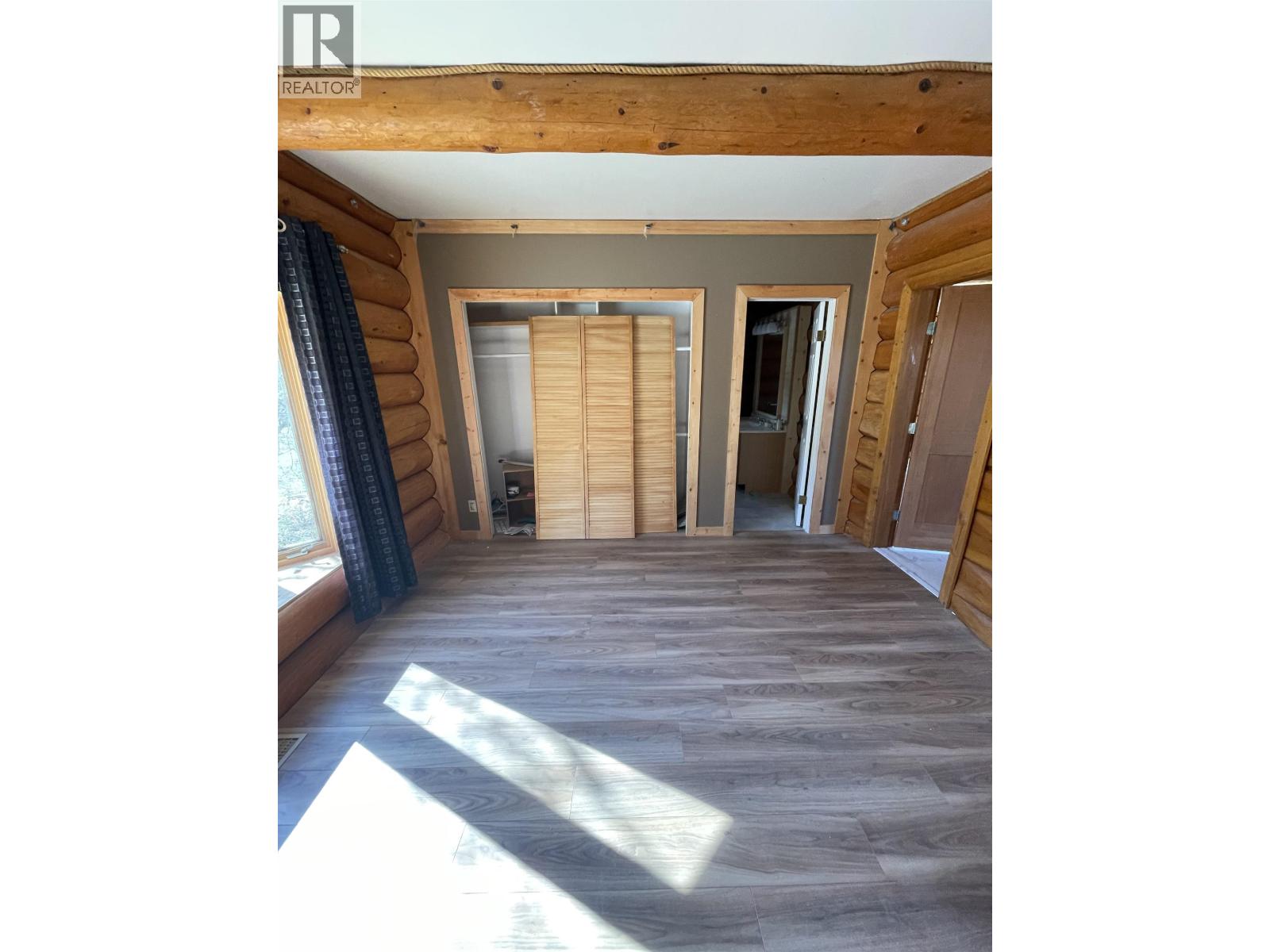 3101 SOLOMON WAY Terrace Photo 13