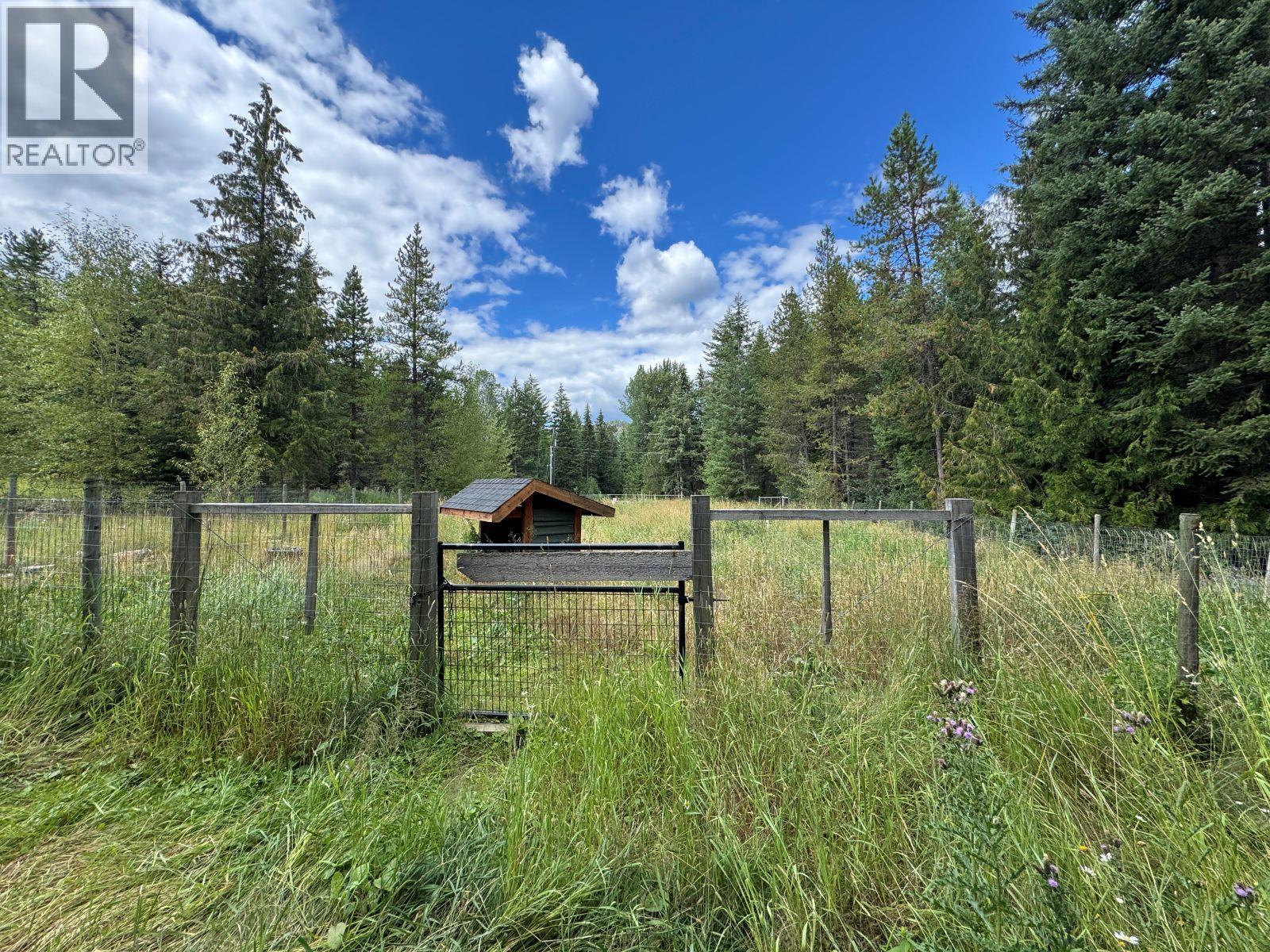 6016 Athelston-Hartford Road, Grand Forks, British Columbia  V0H 1H5 - Photo 39 - 10385090