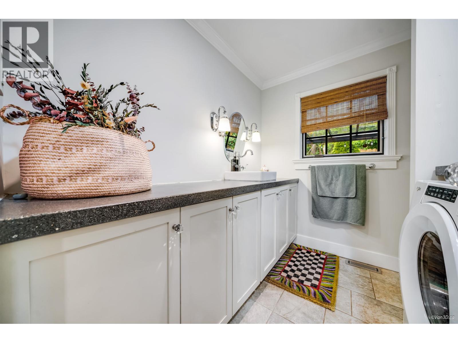 1570 East Road, Anmore, British Columbia  V3H 4X6 - Photo 24 - R3116339