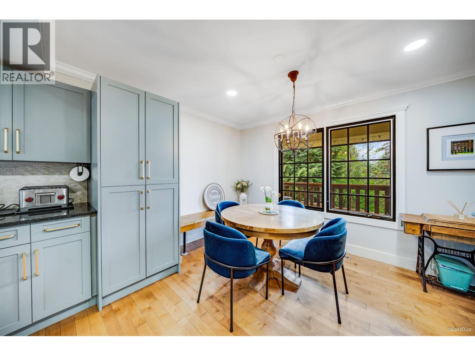 1570 East Road, Anmore, British Columbia  V3H 4X6 - Photo 5 - R3116339