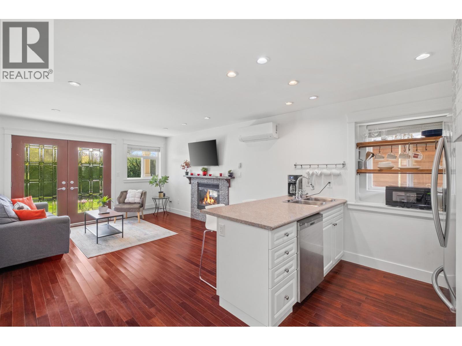 318 W 18th Street, North Vancouver, British Columbia  V7M 1W9 - Photo 25 - R3116344