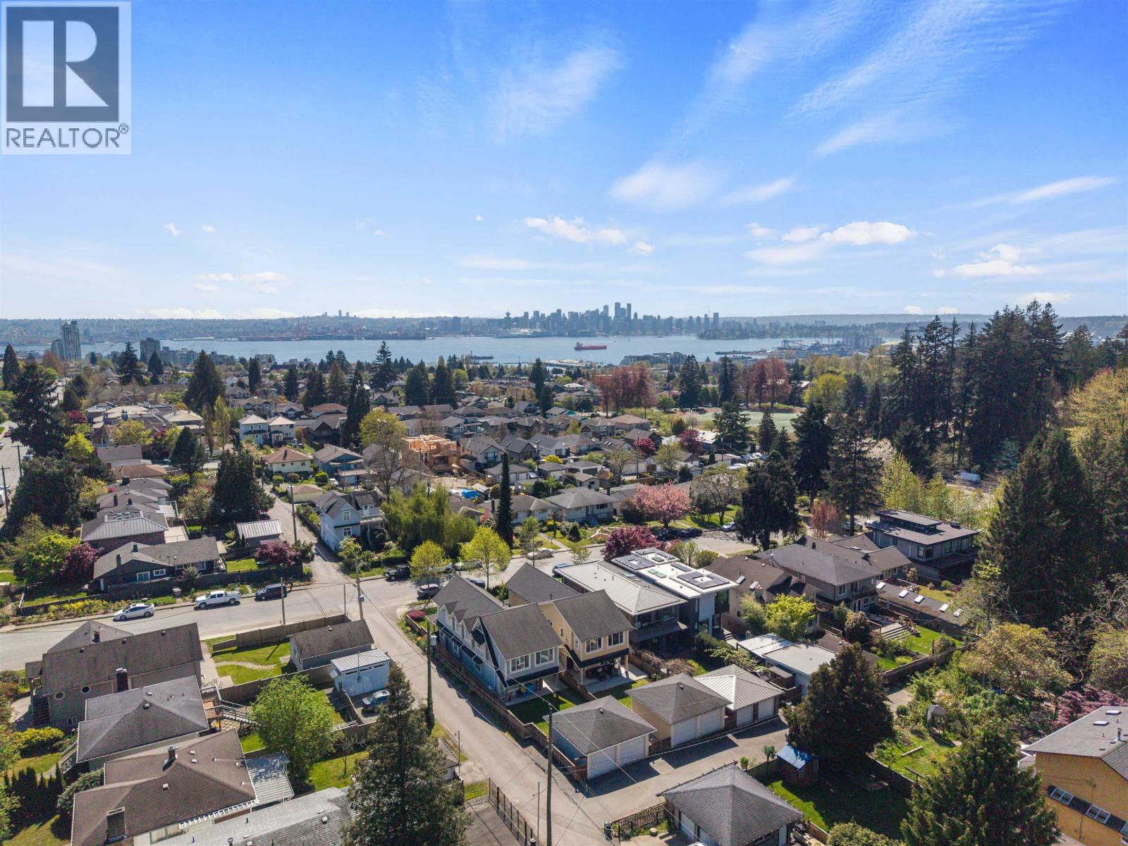 318 W 18th Street, North Vancouver, British Columbia  V7M 1W9 - Photo 35 - R3116344