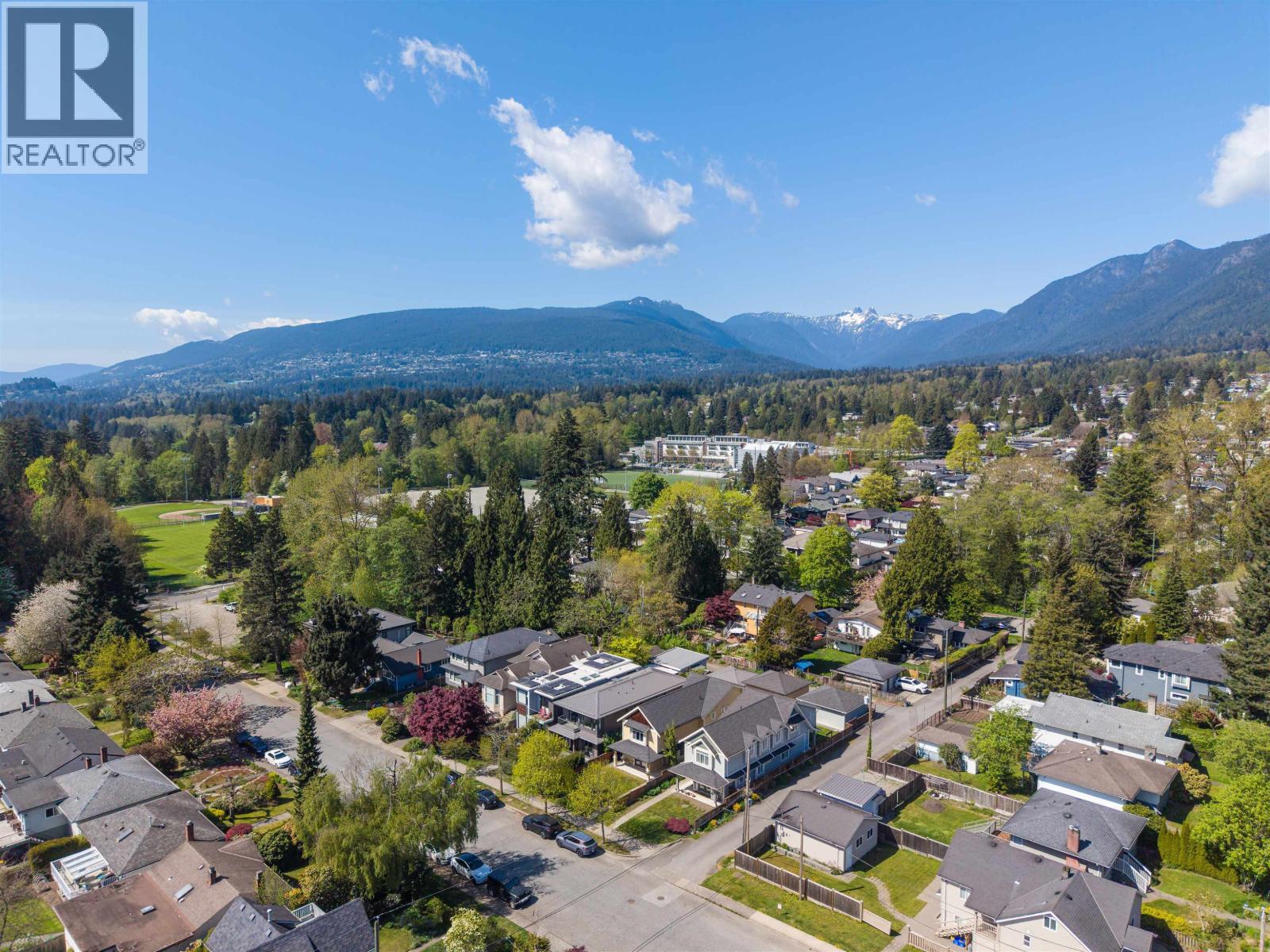 318 W 18th Street, North Vancouver, British Columbia  V7M 1W9 - Photo 36 - R3116344