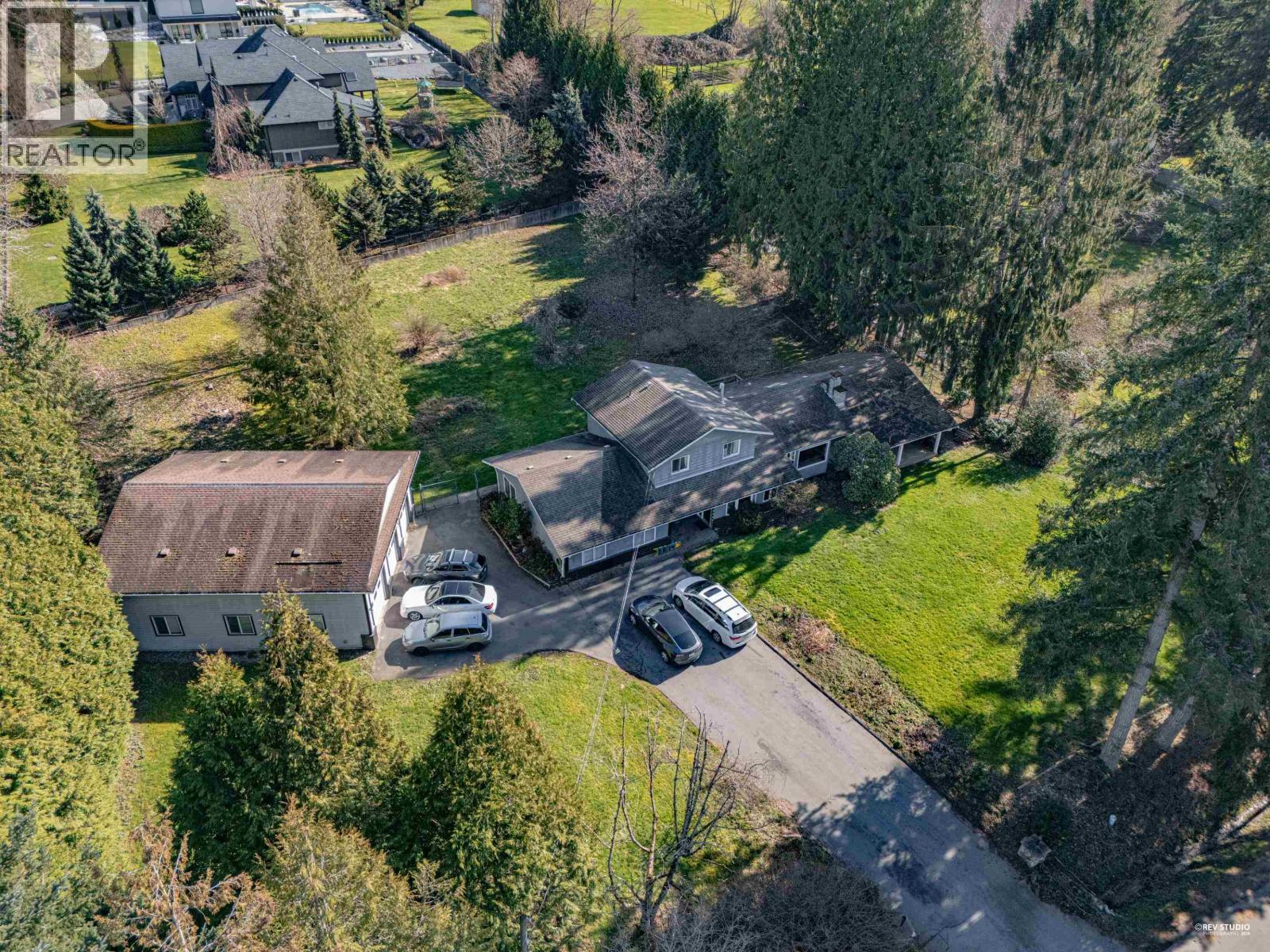 12580 243 Street, Maple Ridge, British Columbia  V2W 1C4 - Photo 2 - R3116352